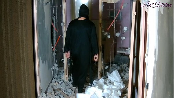 Муж и жена нарядились в костюмы и устроили секс на Хеллоуин 