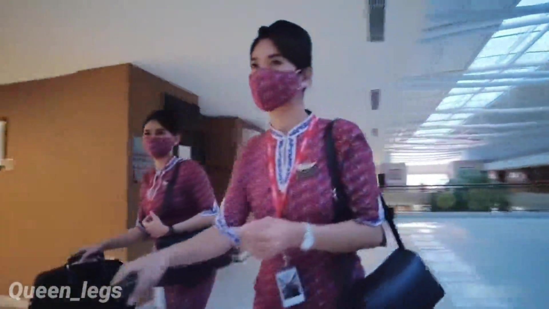 Парень выебал в отеле азиатку для отдыха после работы