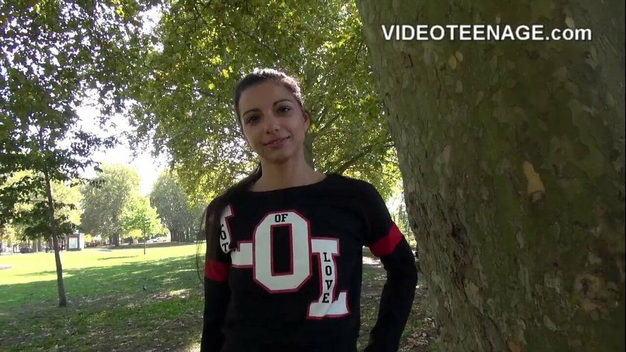 Пикапер предложил студентке пройти анальный кастинг 